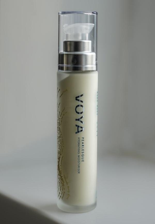 Pearlesque Hydrating Moisturiser | VOYA Hot on Sale